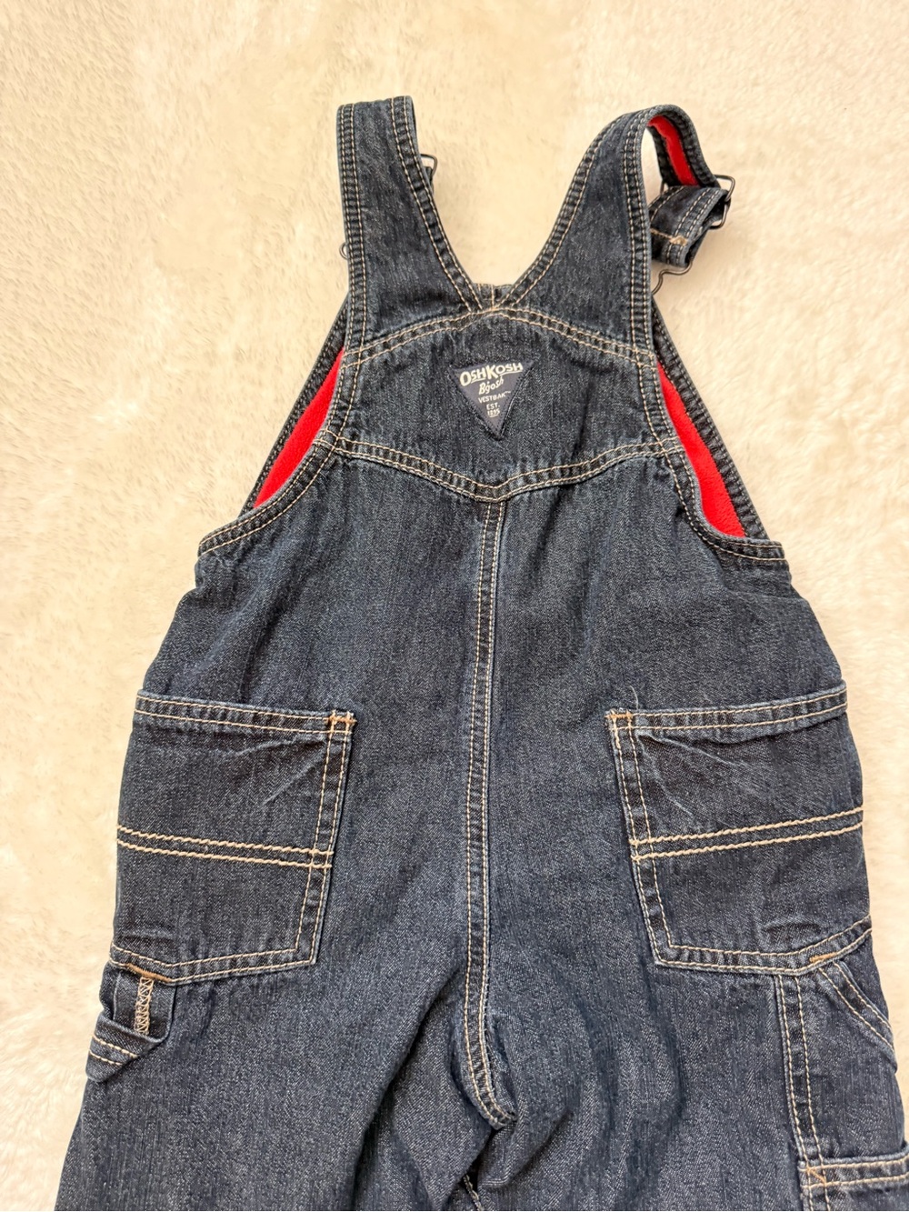 OshKosh B'gosh Dark Denim Overalls with Fleece Lined Interior Size 3T - Picture 4 of 8